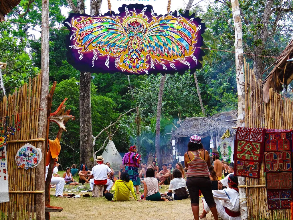 gate_for_tribes_in_tribal_gathering_panama_2015_2_resized